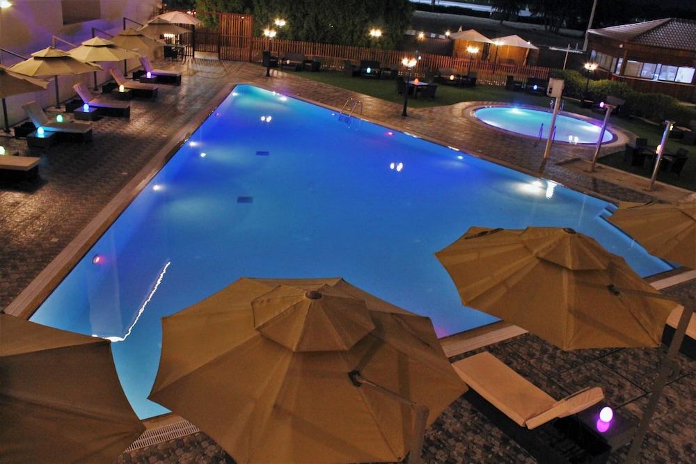 Villaggio Hotel Abu Dzabi Kültér fotó